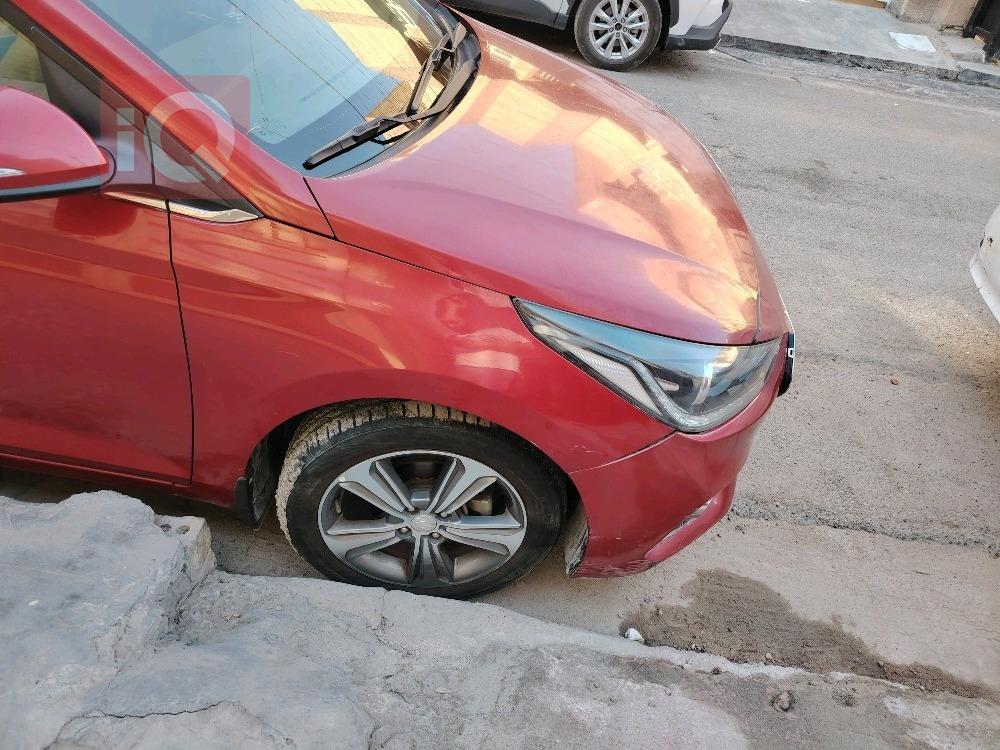 هیوندای ئەکسنت